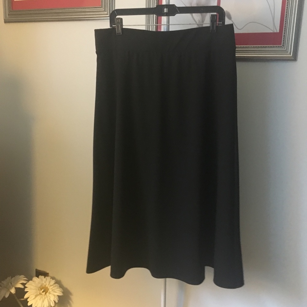 Dana Buchman Long Skirt